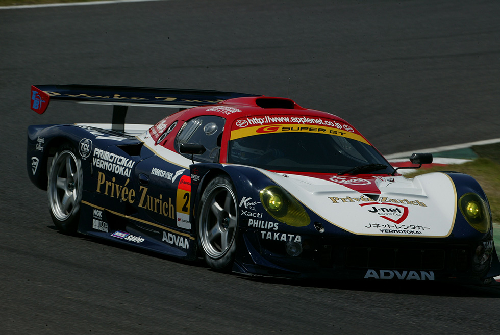 In the GT300 class, the Vemac RD320R won the class and also achieved an impressive 3rd place overall.