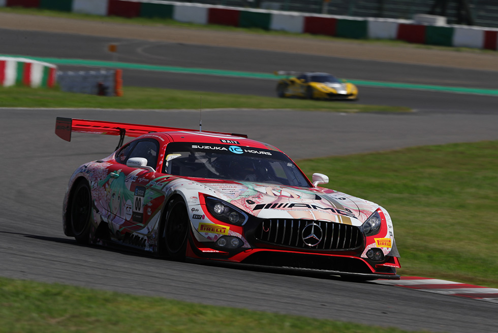 5th overall and winner of the Asia Award was Mercedes-AMG Team GOOD SMILE. Driven by Taniguchi, Kataoka, and Kobayashi.