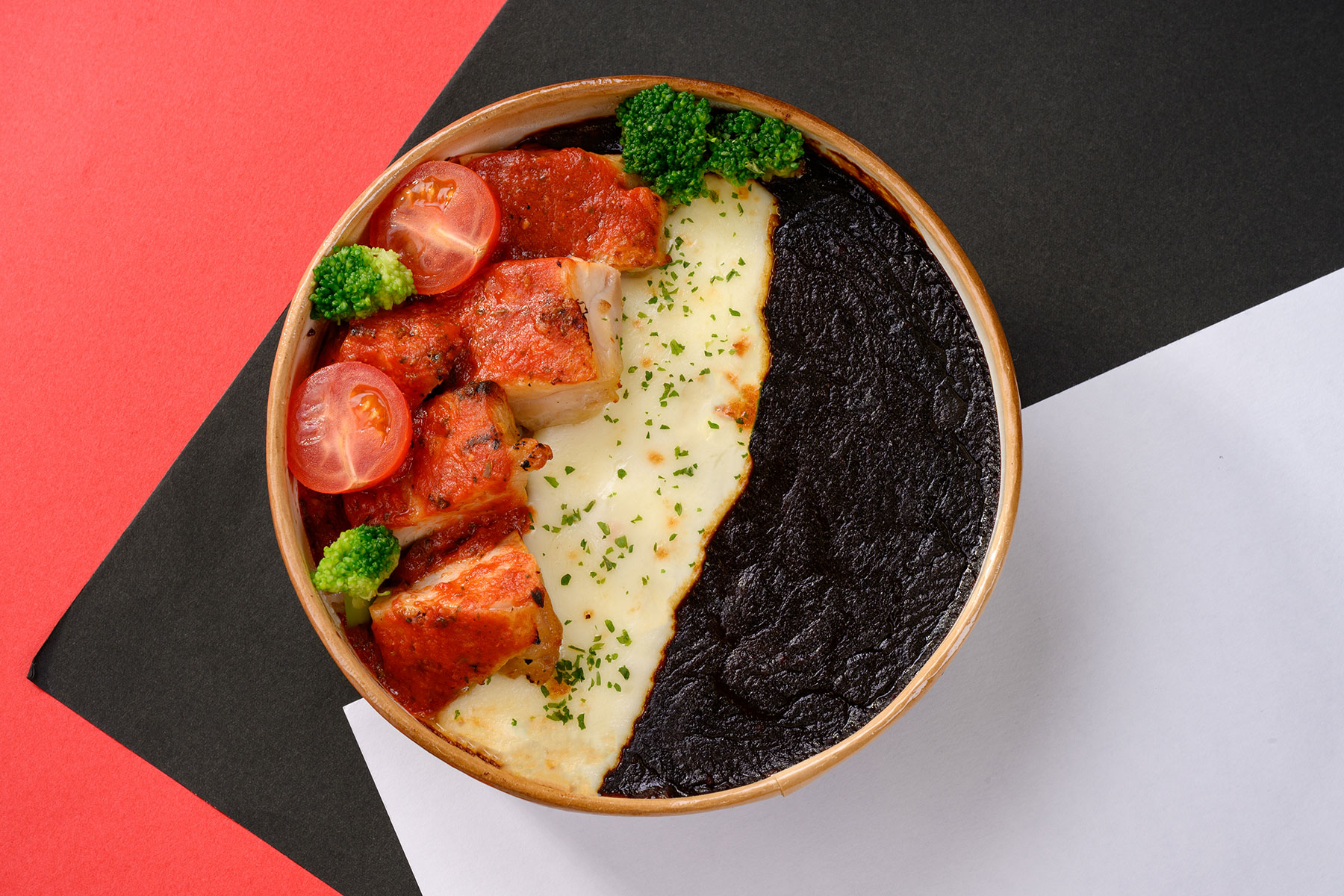 YART Black Baked Curry 1,600yen