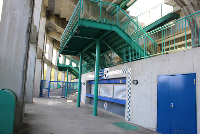 B Seat Concession Area