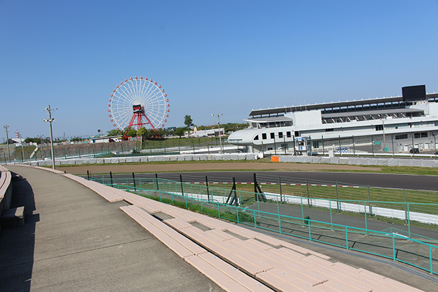 View from E2 seat (towards NIPPO corner)