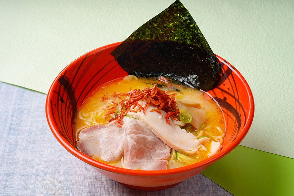 Shrimp and Chicken White Soup Ramen