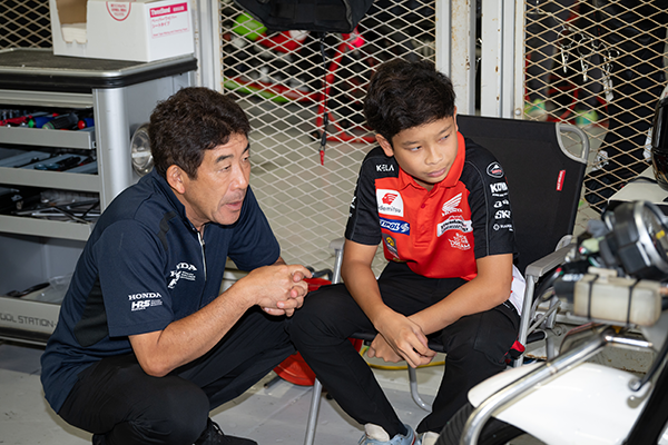 Academic Exchange Program with Thai Honda in Thailand/(Suzuka Sunday Series－Round 3)