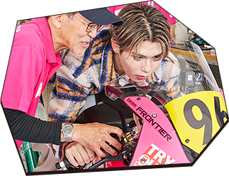 Experience the 8-Hour Endurance Race!