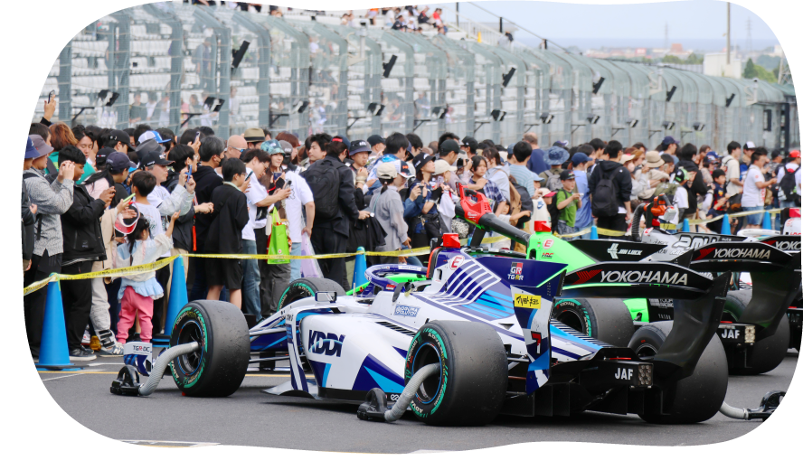 Join the Parc Fermé Walk and see the machines up close!