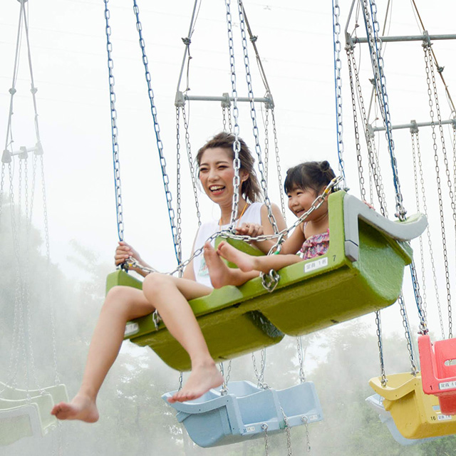 A soaking wet shot that completely blows away the heat! Image