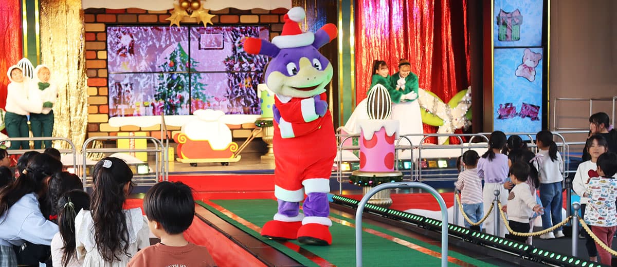 KOCHIRA FAMILY Presents Christmas Show