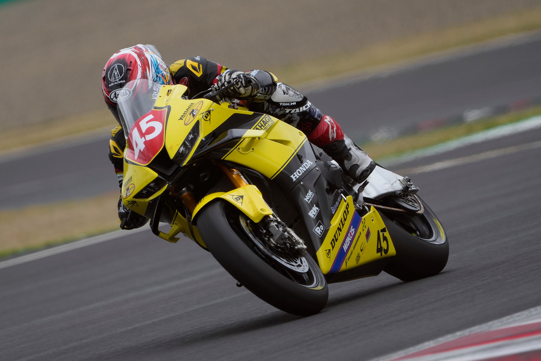 Tetta Nagashima / DUNLOP Racing Team with YAHAGI