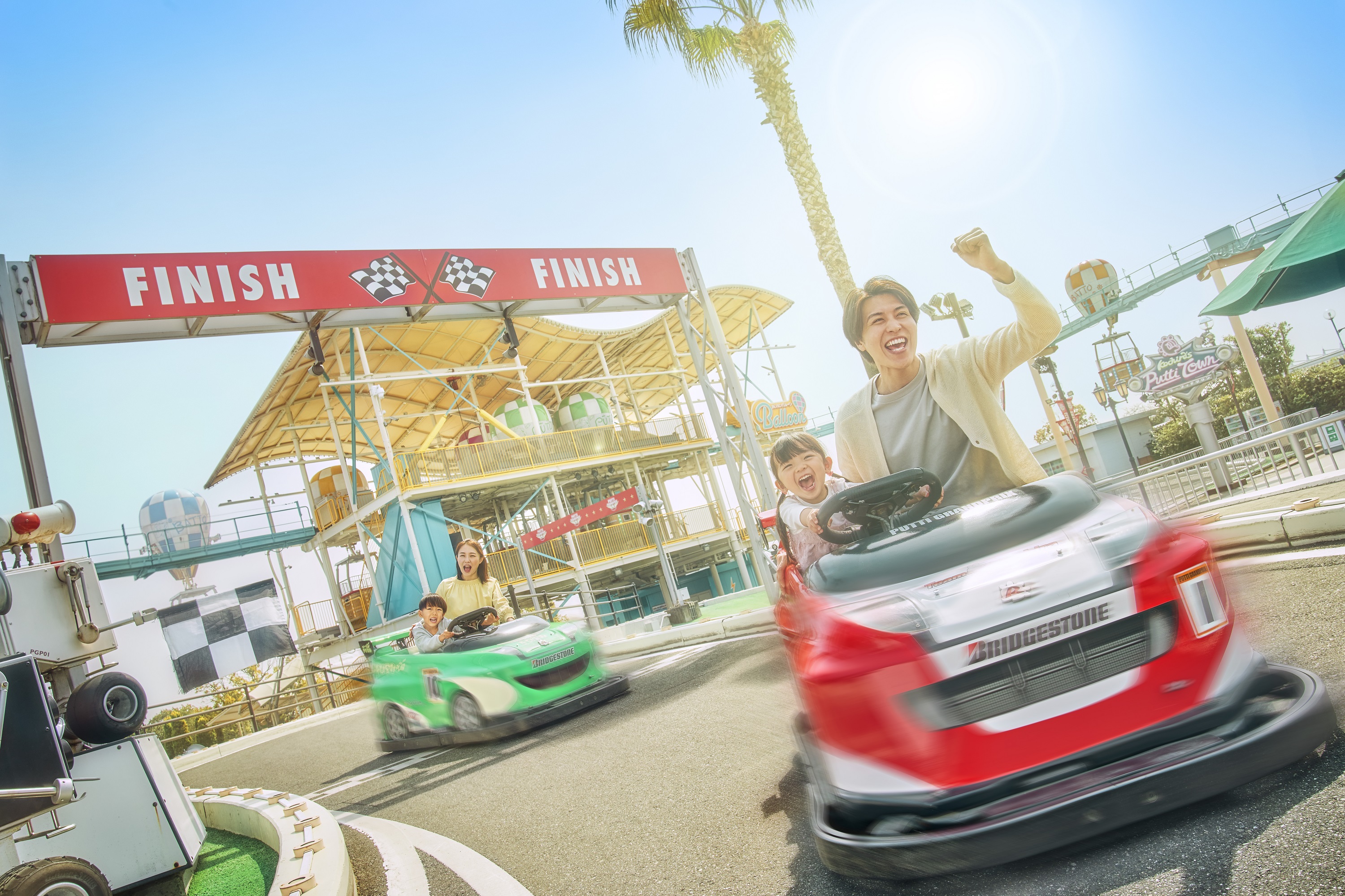 Attractions at SUZUKA CIRCUIT PARK enjoyed by parents and children
