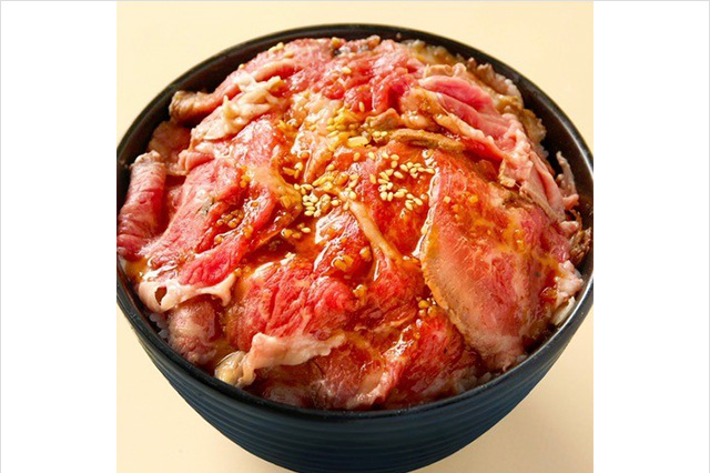 レッドガウル「牛とろ丼」