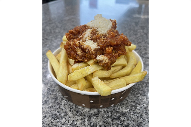 オーベルジュデュロワ「ボロネーゼフライドポテト」