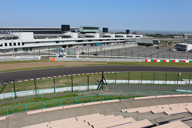 E2席からのビュー（NIPPOコーナー正面）