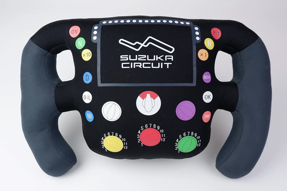 ステアリングクッション