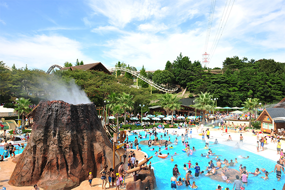 夏にしか楽しめない！ウォーターパーク「アクア・アドベンチャー」