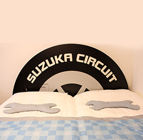 ゆったり大きなベッドで安心