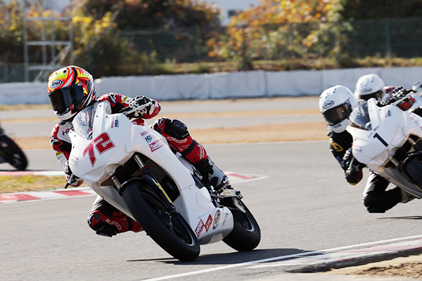 トップライダーとの走行