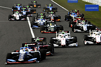 自由席・指定席・エリア席