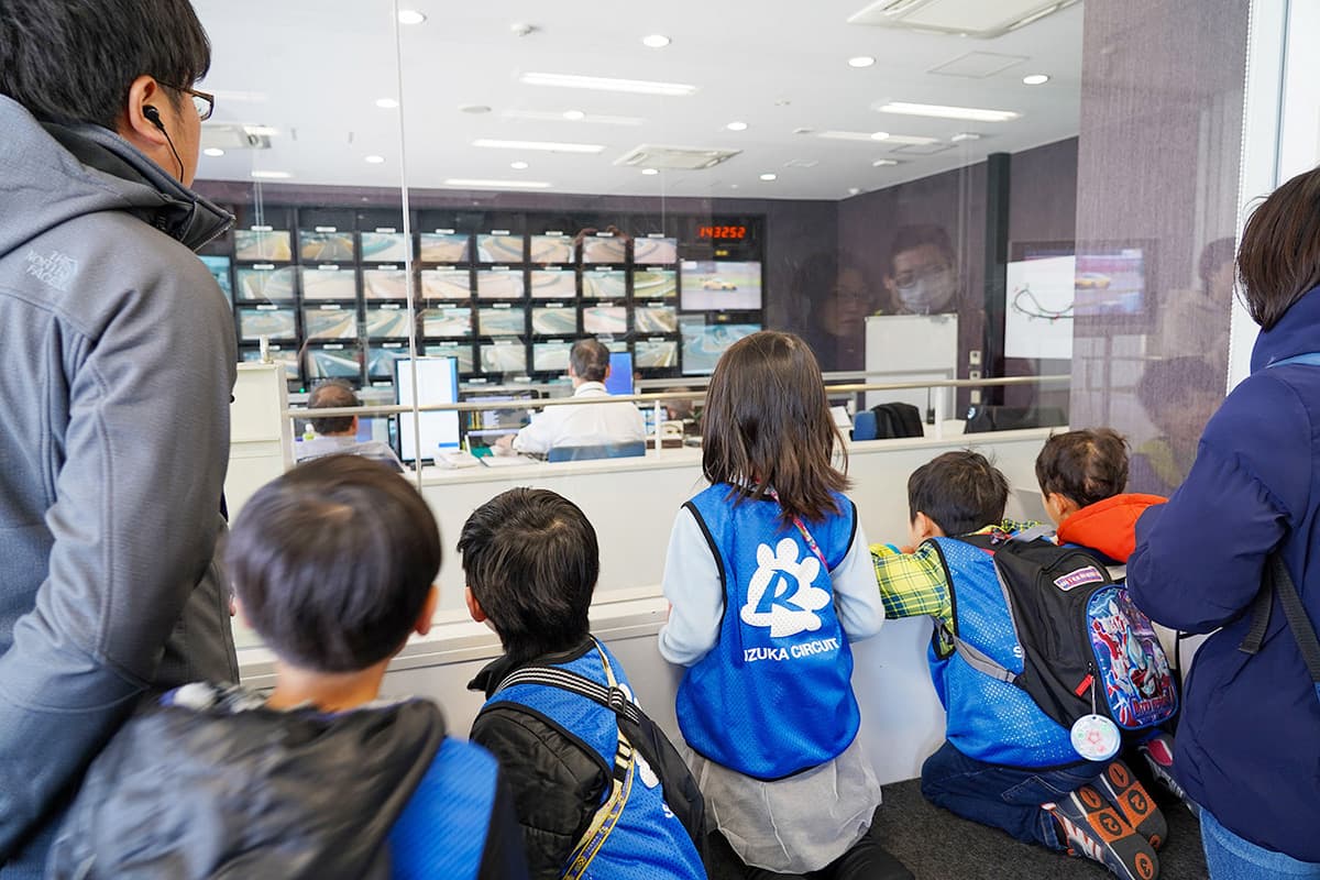 維修站幕後之旅