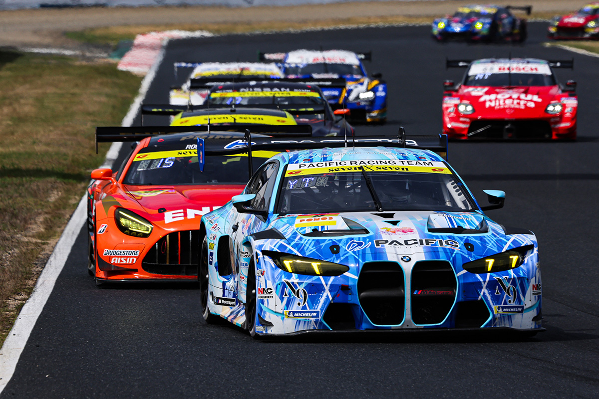 PACIFIC 馬娘 NAC BMW（BME M4 GT3 EVO）